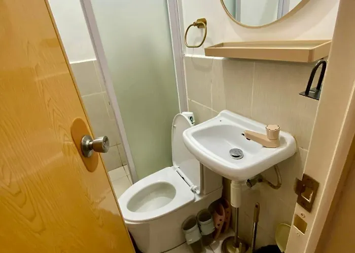 Gasthuis Olango Island-tiny Fully Furnished With Hot Shower, Washer, Wi-fi, Netflix & King Bed S&e-3